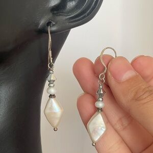 Sterling silver freshwater pearl beaded earrings
